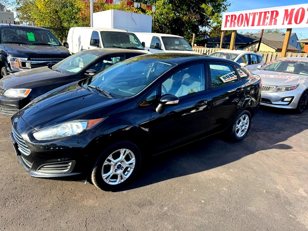 Used 2016 Ford FIESTA SE 