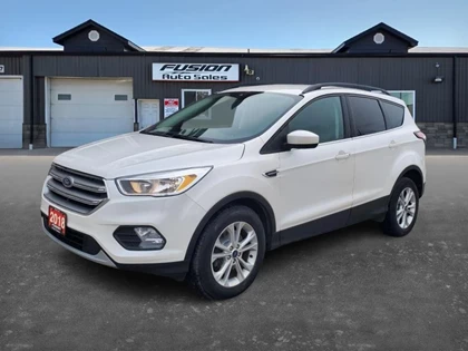Used 2018 Ford ESCAPE SE 4WD-HEATED SEATS-REAR CAMERA-BLUETOOTH