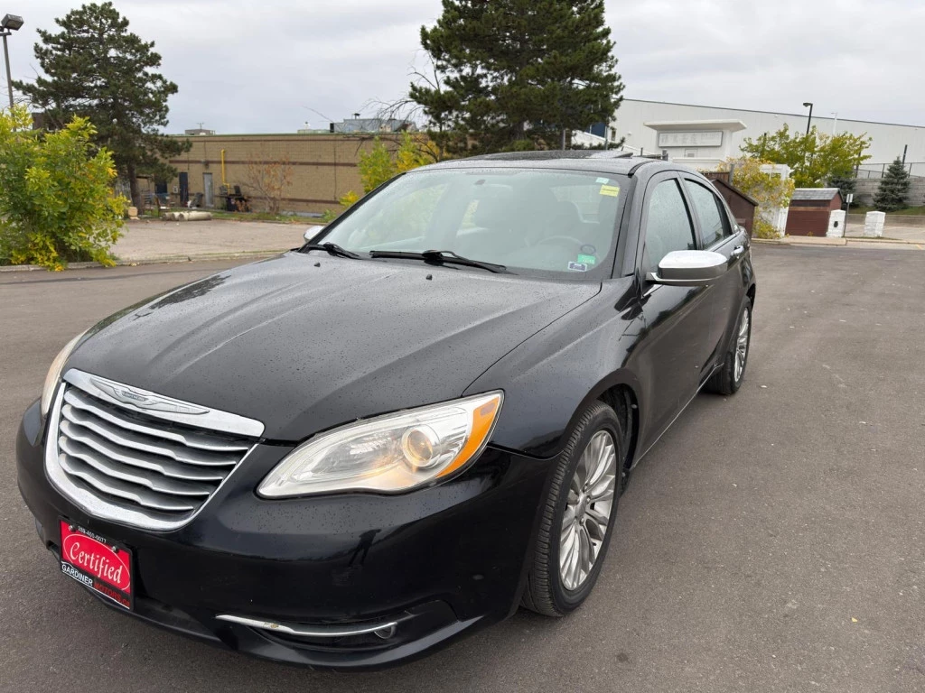 Used 2013 Chrysler 200 LIMITED 2DR CONVERTIBLE AUTOMATIC 