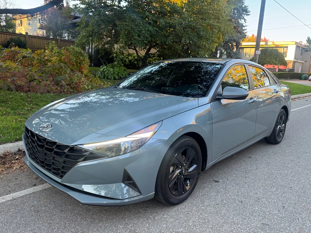 Used 2021 Hyundai ELANTRA FWD 