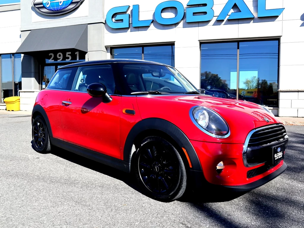 Used 2019 MINI 3-DOOR COOPER *** VERY LOW KM 