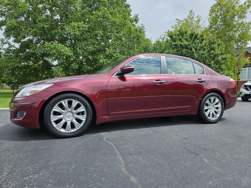 Used 2009 Hyundai GENESIS PREMIUM PKG 