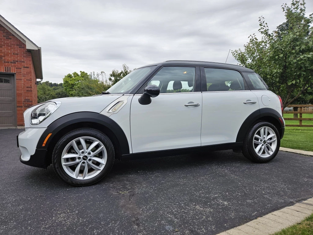 Used 2013 MINI COOPER COUNTRYMAN FRONT-WHEEL DRIVE 4DR 