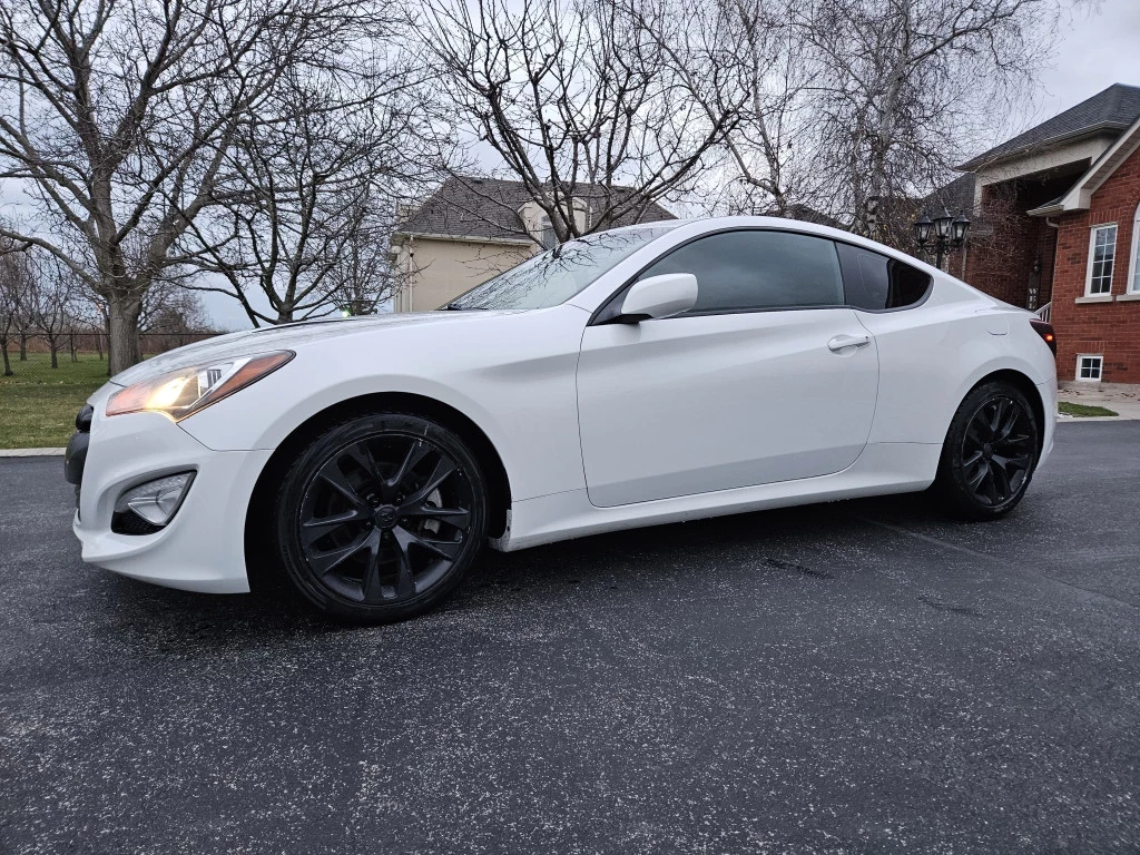 Used 2013 Hyundai GENESIS COUPE 2.0T 2DR REAR-WHEEL DRIVE AUTOMATIC 