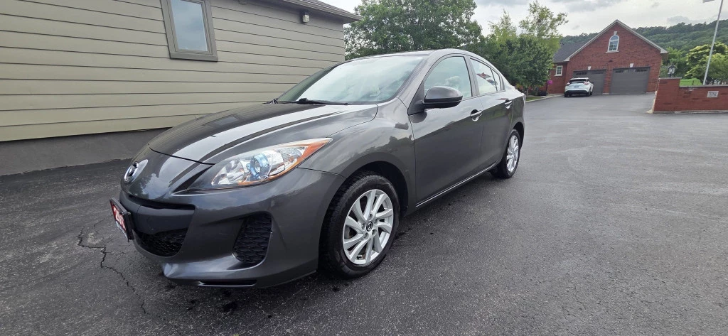 Used 2011 Mazda MAZDA3 4DR SEDAN GX 