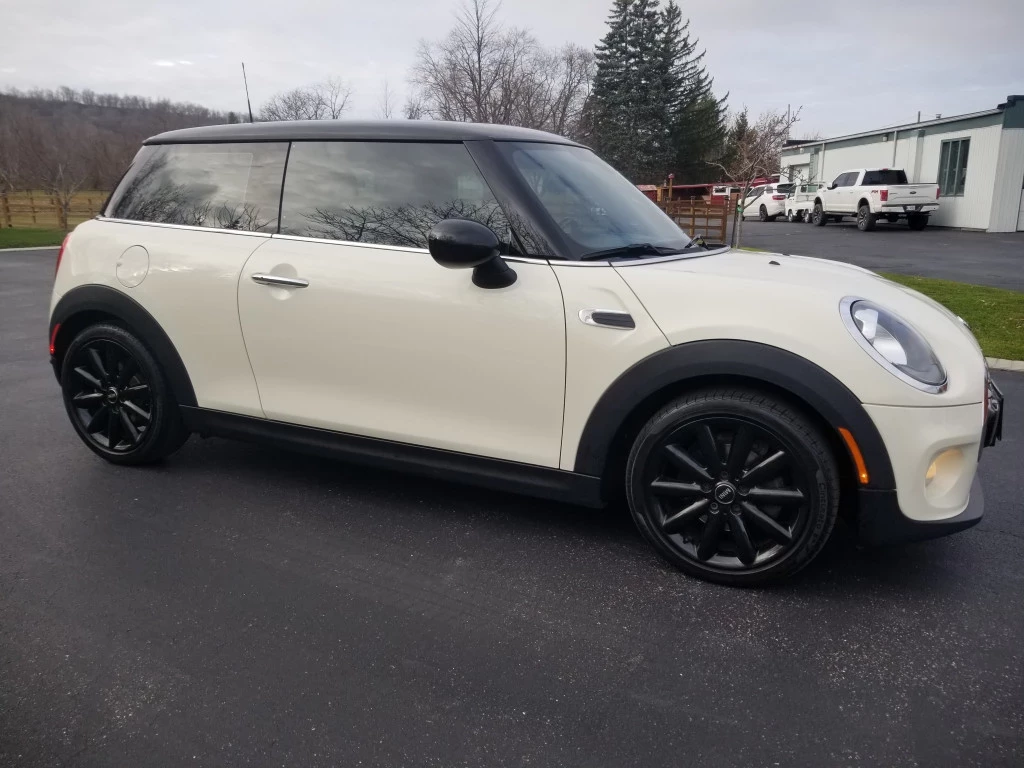 Used 2015 MINI COOPER HARDTOP 2DR CPE 