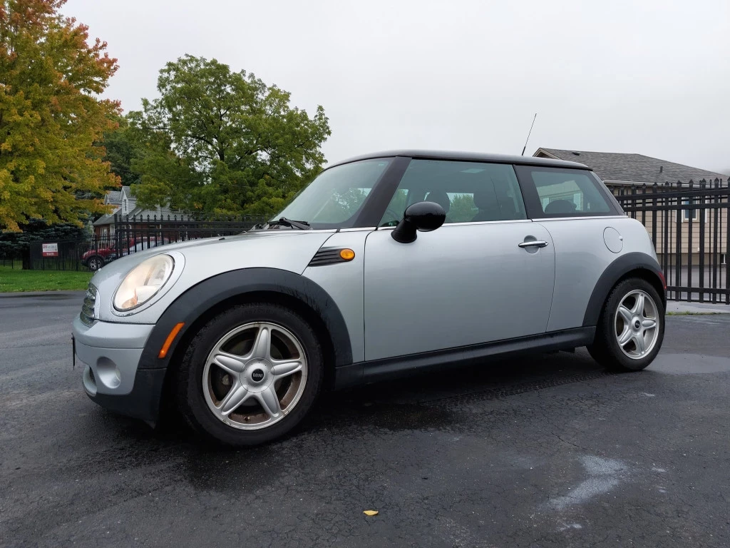 Used 2010 MINI COOPER 2DR CPE 