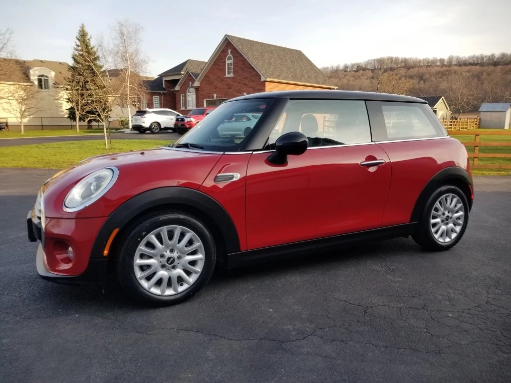 Used 2014 MINI COOPER HARDTOP 2DR CPE 
