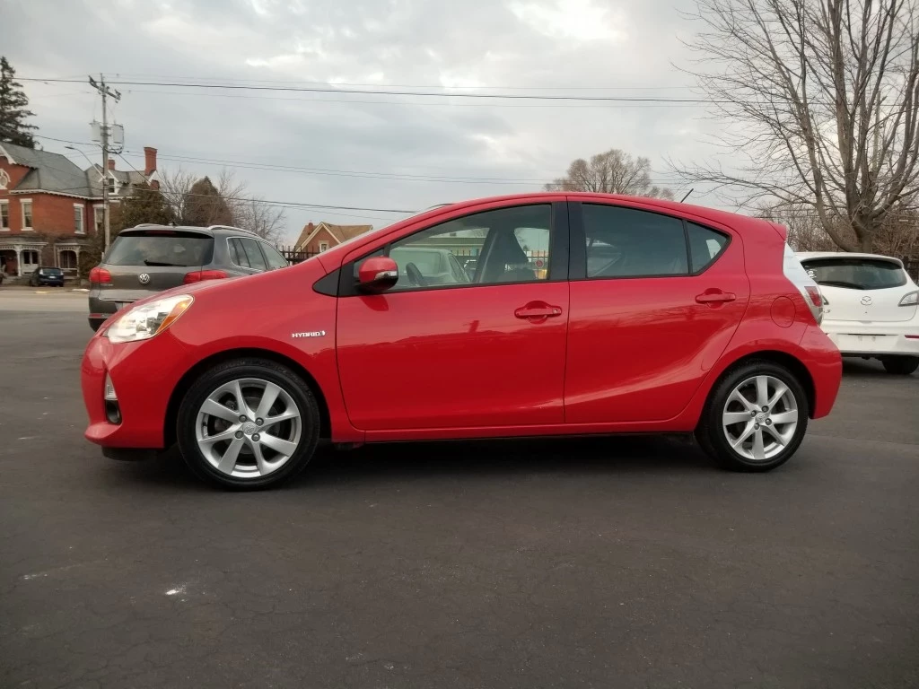 Used 2012 Toyota PRIUS C 5DR HB 