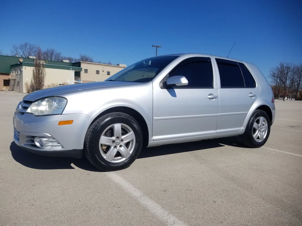 Used 2010 Volkswagen CITY GOLF 4DR HB 