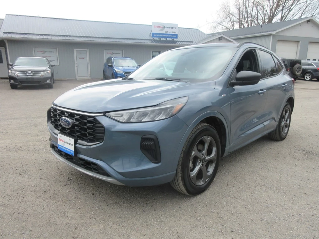 Used 2023 Ford ESCAPE ST AWD 