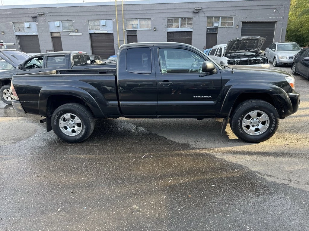 Used 2009 Toyota TACOMA Base V6 4x4 Access Cab 127.8 in.