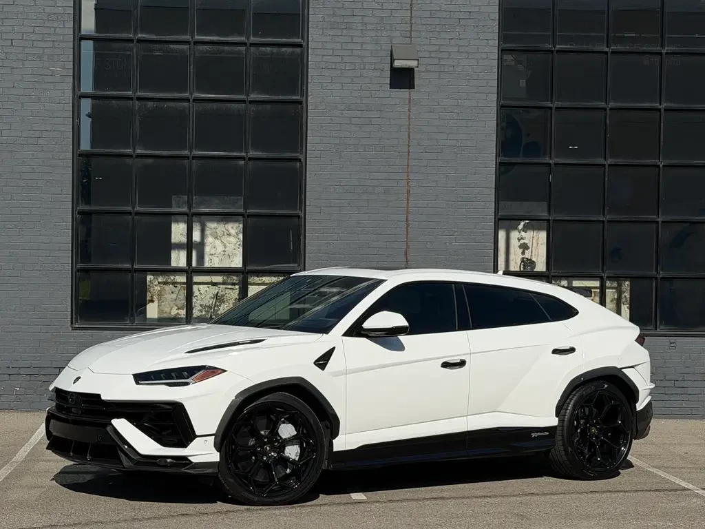 Used 2024 Lamborghini URUS PERFORMANTE 