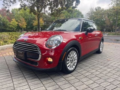 Used 2014 MINI COOPER HARDTOP 2DR CPE IN RICHMOND NEAR VANCOUVER 