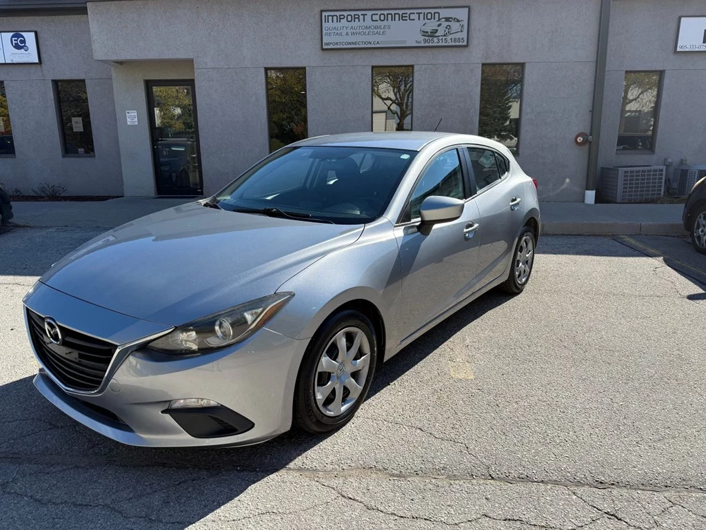 Used 2014 Mazda MAZDA3 4dr HB SPORT 6SPD. MANUAL..LOW KM's..CERTIFIED !