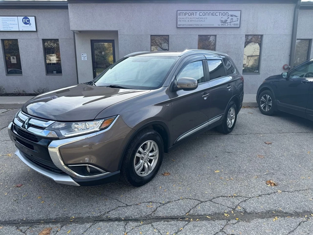Used 2018 Mitsubishi OUTLANDER SE AWD 3.0L V6..7 PASS..NO ACCIDENTS..CERTIFIED !