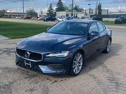 Used 2020 Volvo S60 T6 MOMENTUM AWD 