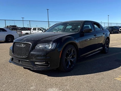 Used 2023 Chrysler 300 TOURING L 