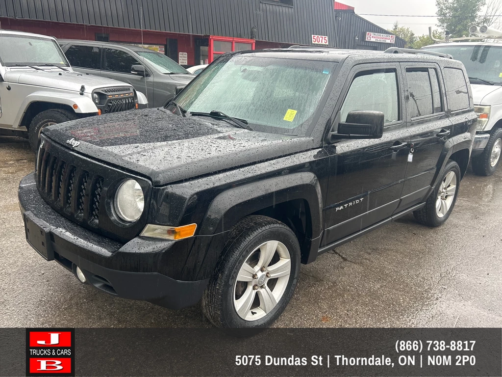 Used 2014 Jeep PATRIOT Sport/North