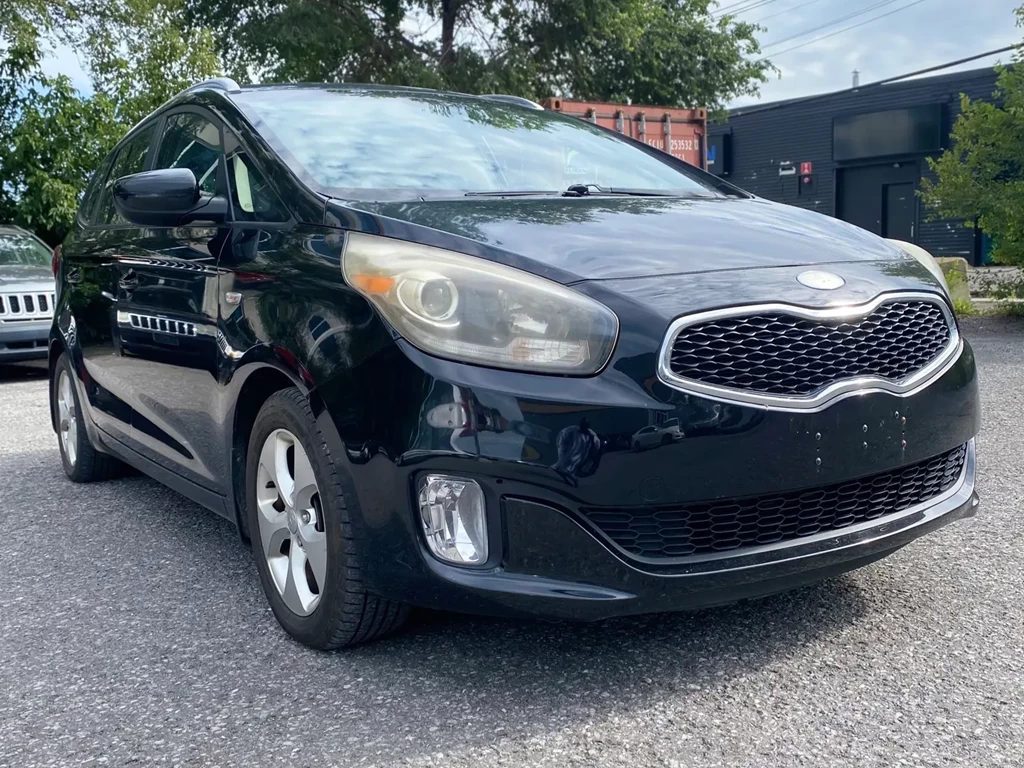 Used 2014 Kia RONDO LX 