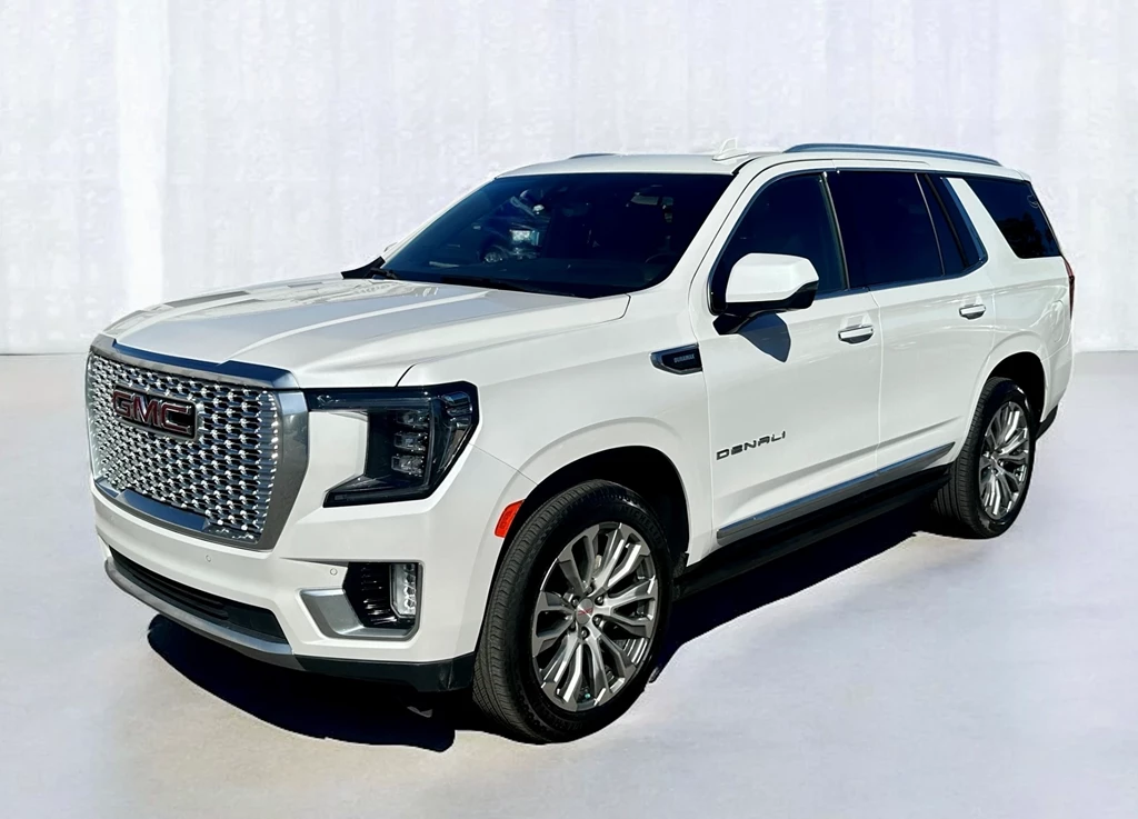 Used 2021 GMC YUKON 4X4 