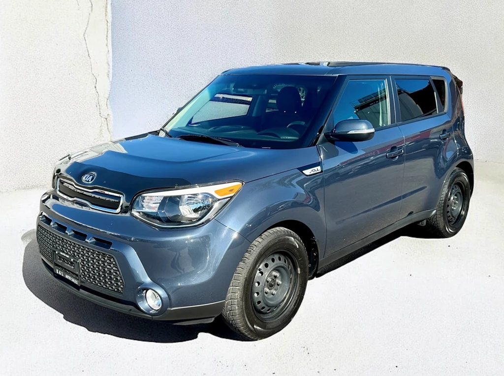 Used 2016 Kia SOUL FWD 