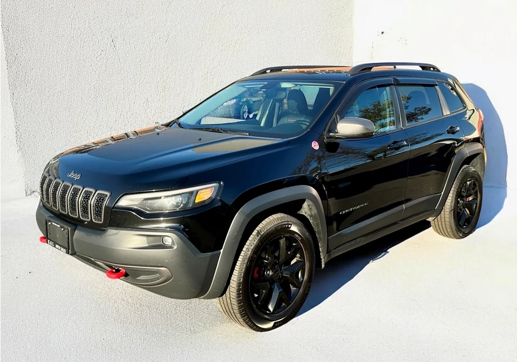 Used 2019 Jeep CHEROKEE 4X4 