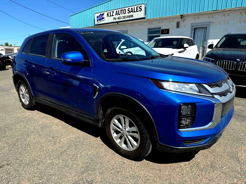 Used 2022 Mitsubishi RVR SE 