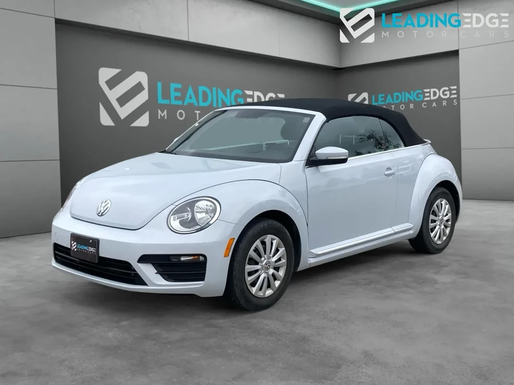 Used 2018 Volkswagen BEETLE CONVERTIBLE TRENDLINE 