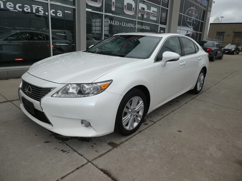 Used 2013 Lexus ES 350 Premium Navigation PKG. NO Accidents!!!
