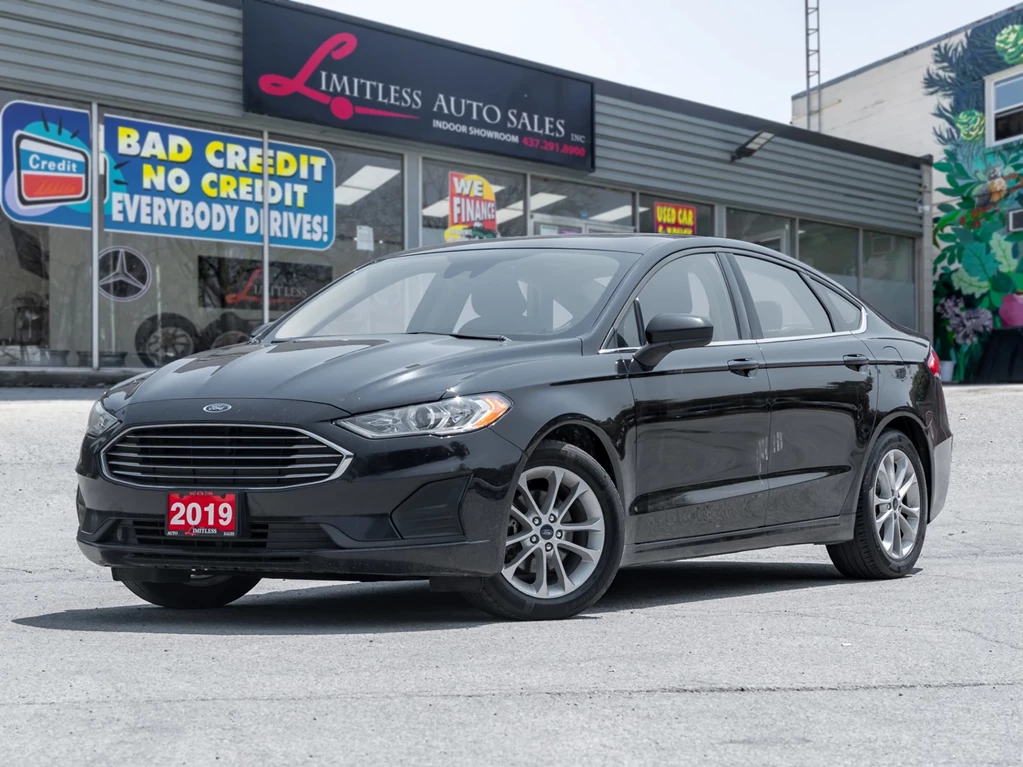 Used 2019 Ford FUSION SE FWD 
