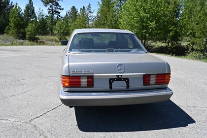 Used 1988 Mercedes-Benz 560SEL SEL sedan