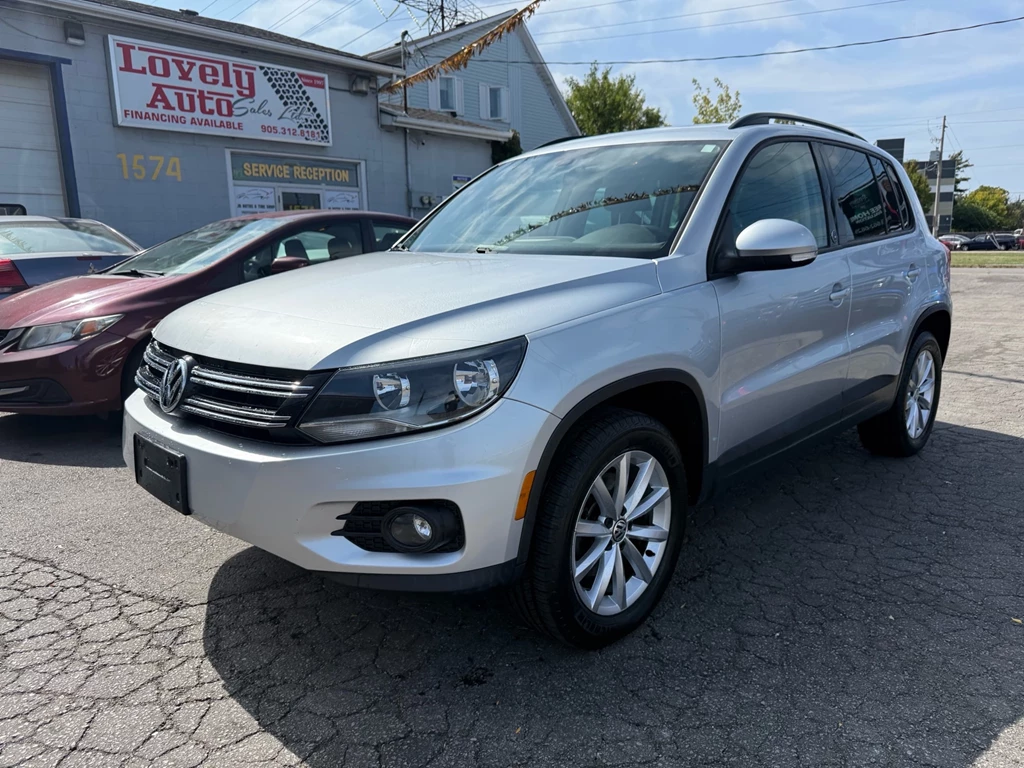 Used 2017 Volkswagen TIGUAN AWD 