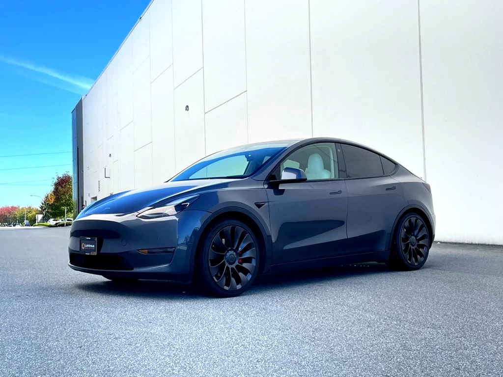 Used 2021 Tesla MODEL Y PERFORMANCE - 456 HORSEPOWER / AWD 