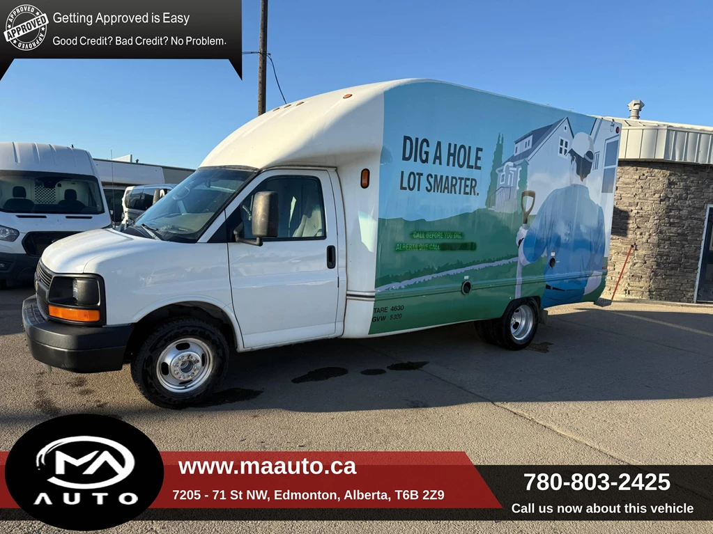Used 2004 Chevrolet EXPRESS CUTAWAY RWD 
