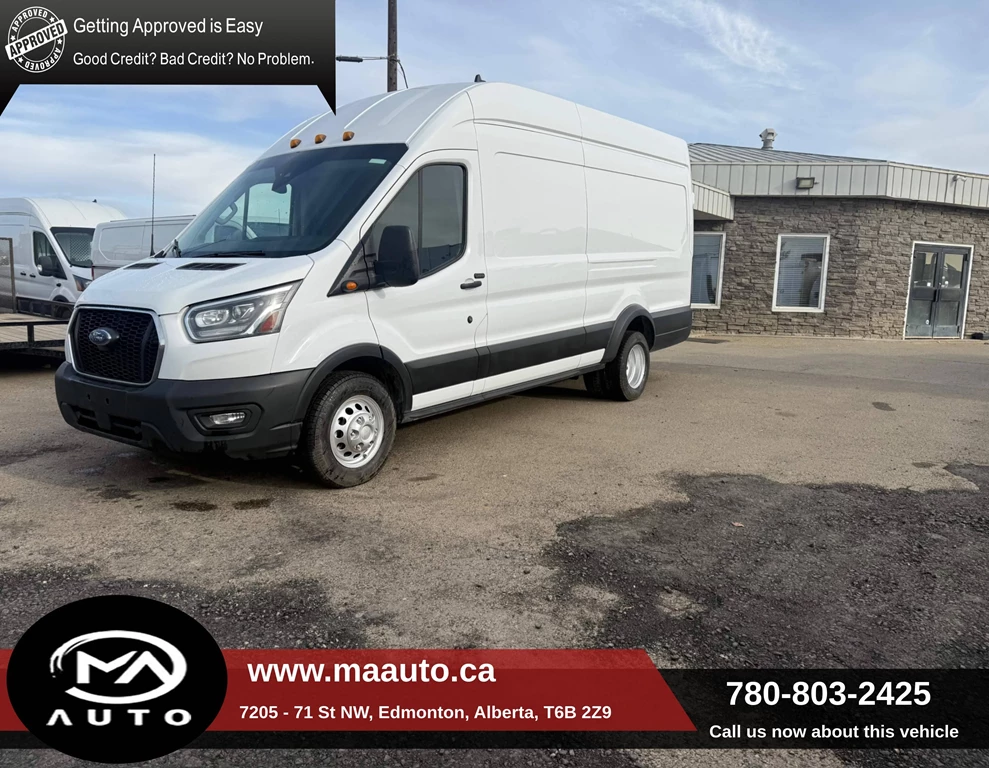 Used 2023 Ford TRANSIT AWD 