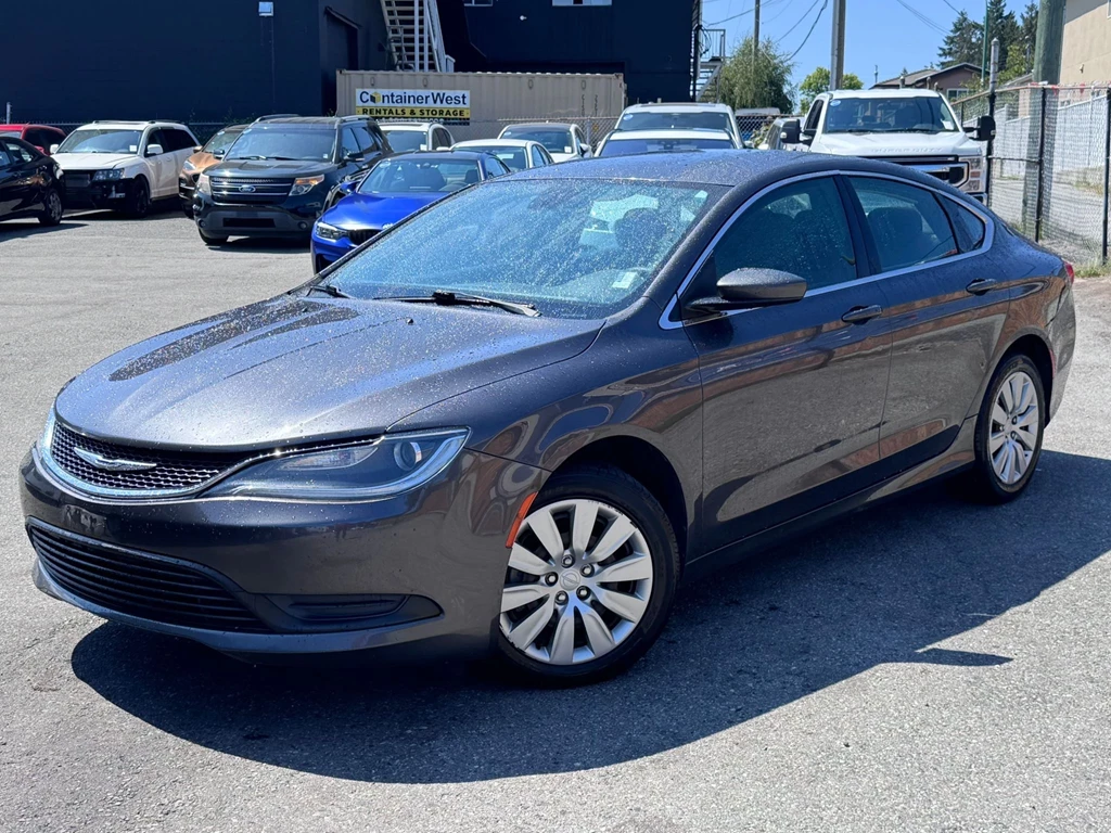 Used 2016 Chrysler 200 LX - LOCAL BC CAR IN MAPLE RIDGE 