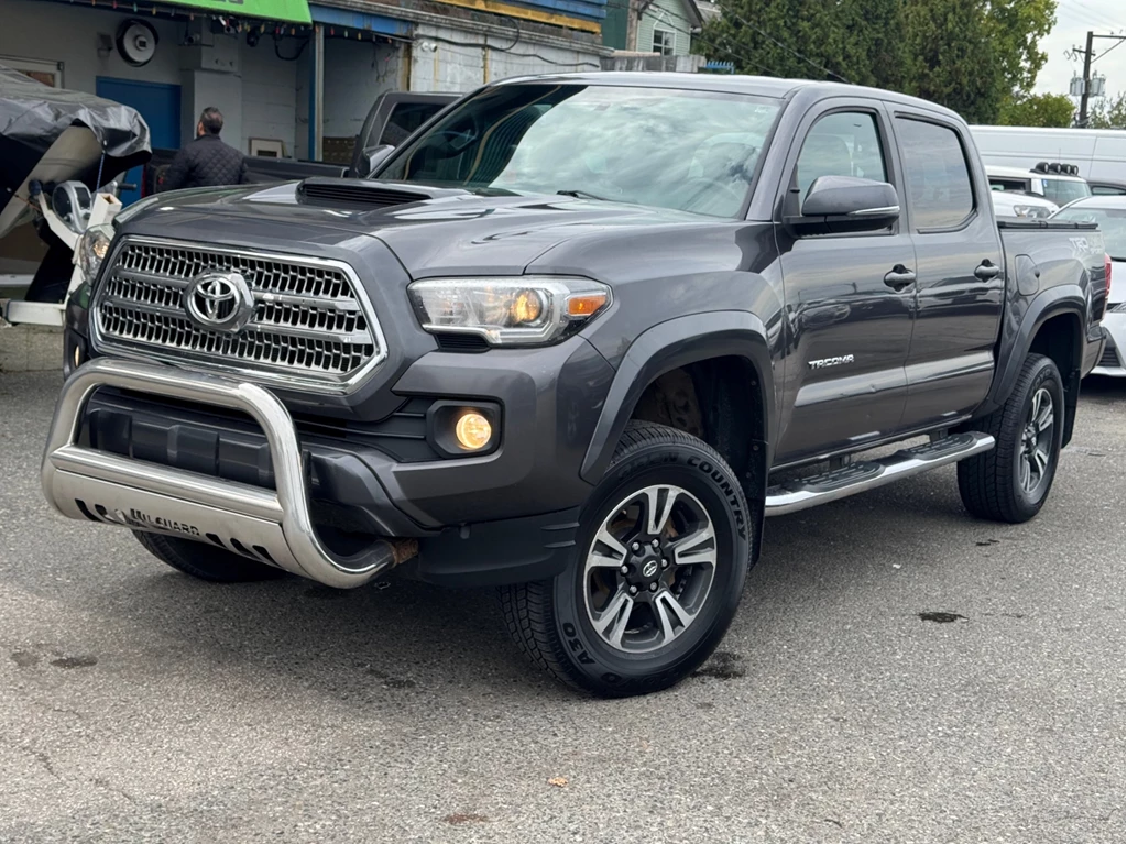 Used 2017 Toyota TACOMA 4WD DOUBLE CAB V6 MAN TRD SPORT 