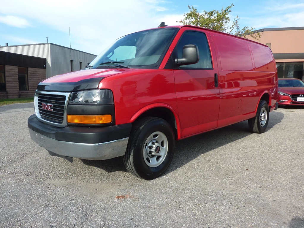 Used 2018 GMC SAVANA 2500 135 WB 135" WB