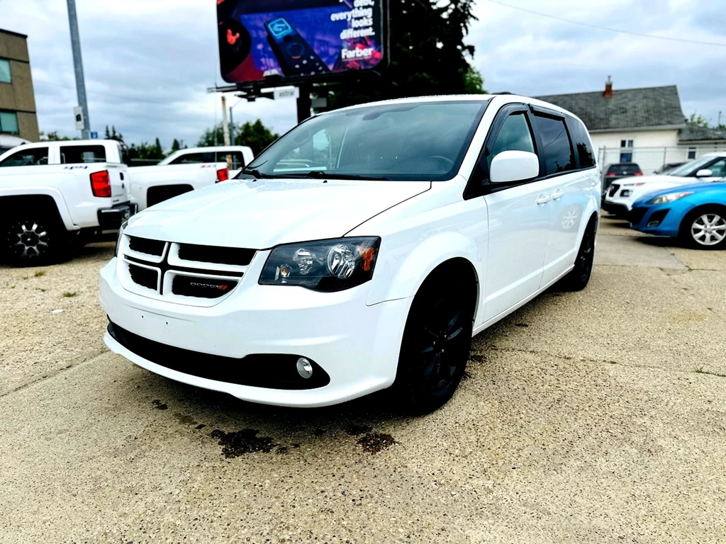 Used 2020 Dodge GRAND CARAVAN GT 