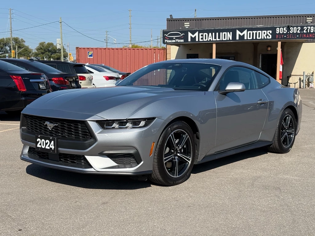 Used 2024 Ford MUSTANG RWD 