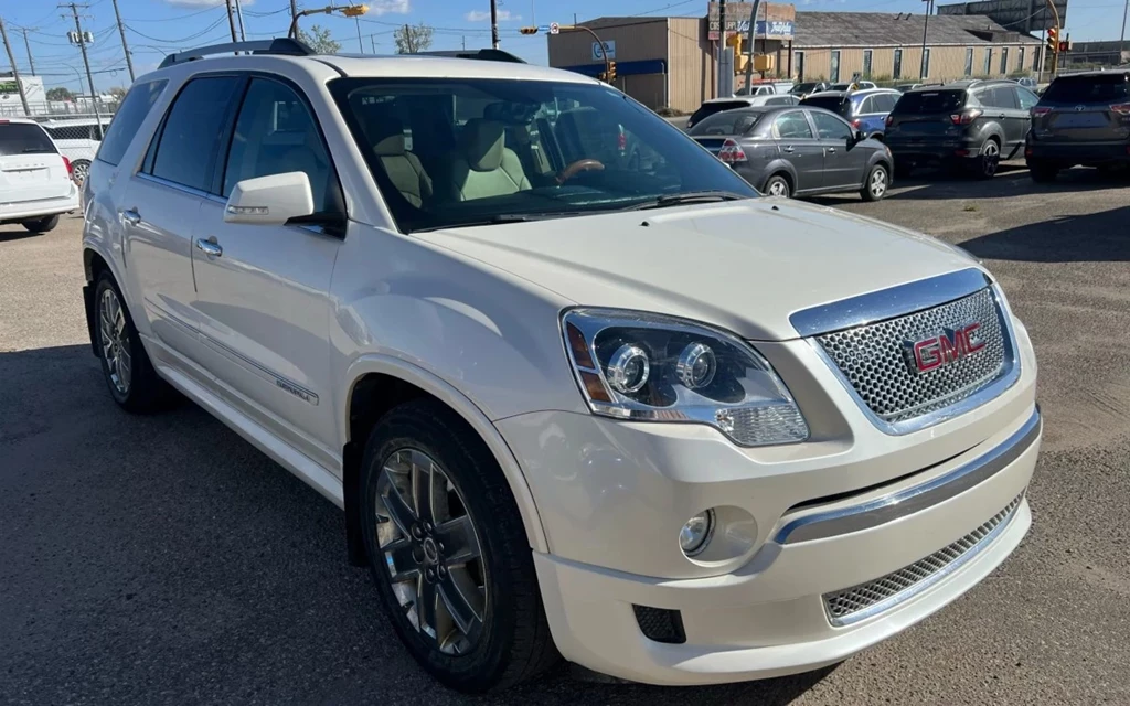 Used 2011 GMC ACADIA DENALI 