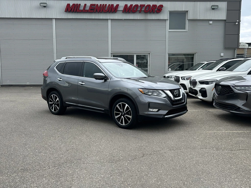 Used 2017 Nissan ROGUE SL AWD/NAVIGATION/360 DEGREE CAM/PANO 