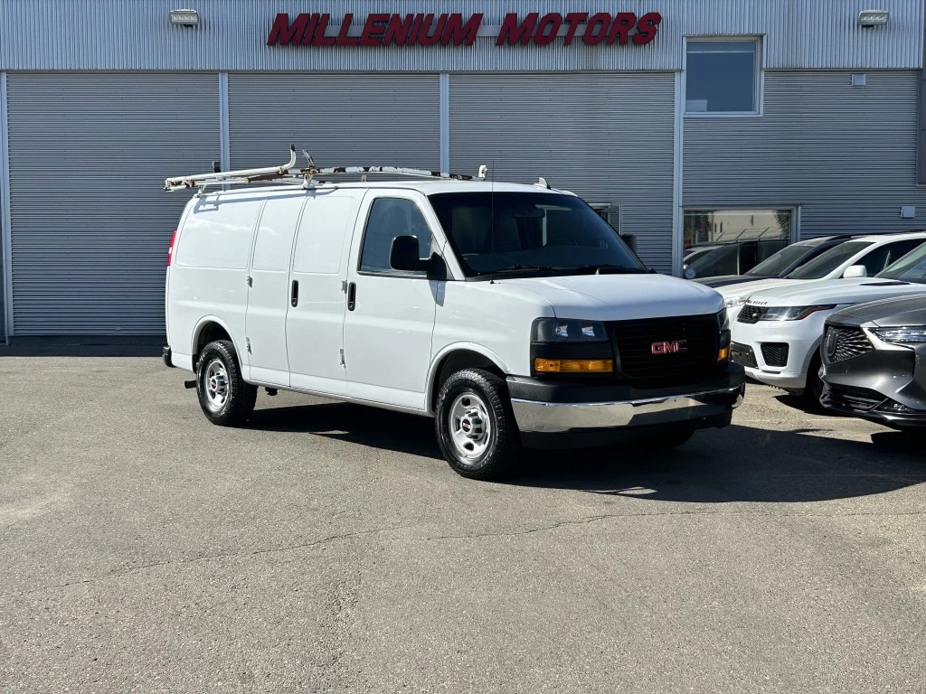 Used 2018 GMC SAVANA G2500 CARGO VAN/BACK UP CAMERA/FINANCI 