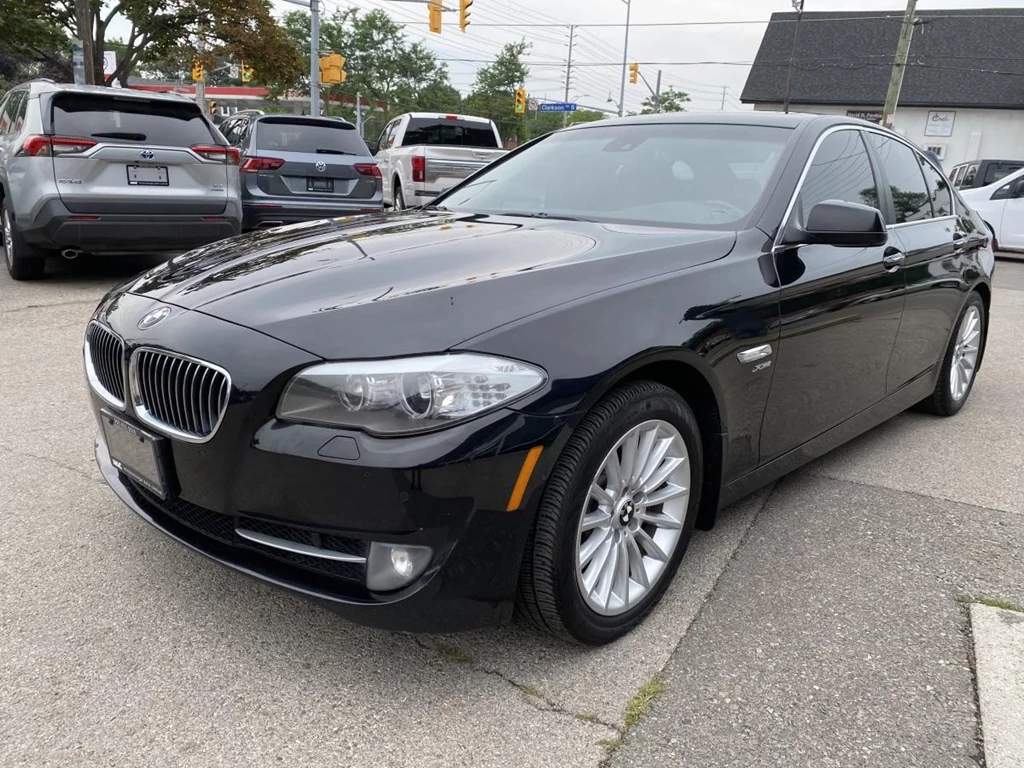 Used 2011 BMW 535 SEDAN IN MISSISSAUGA 