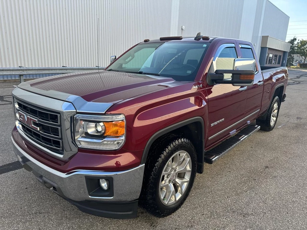 Used 2015 GMC SIERRA 1500 SLT LOADED ( EXTRA CLEAN )