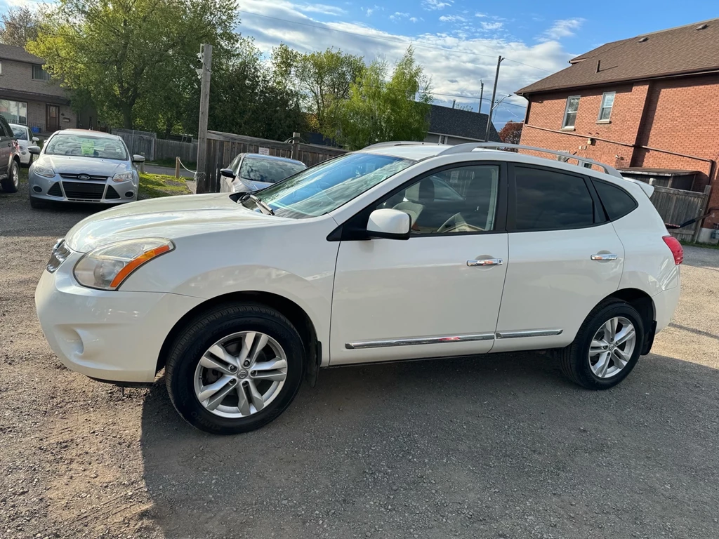 Used 2012 Nissan ROGUE AWD 4DR SV 