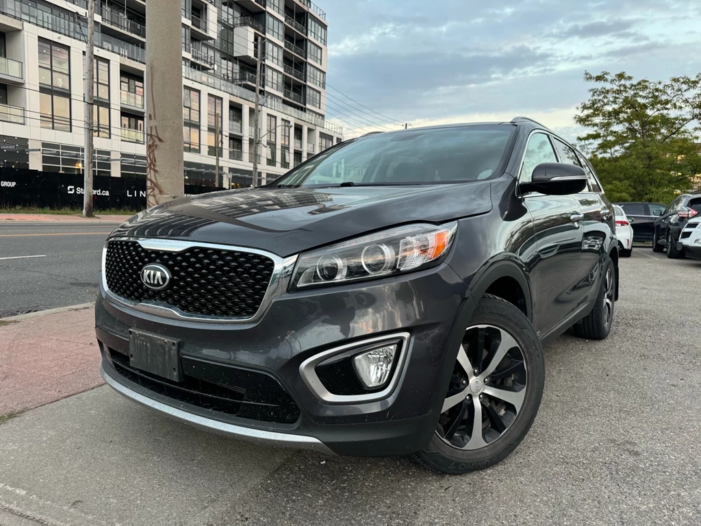 Used 2016 Kia SORENTO AWD 