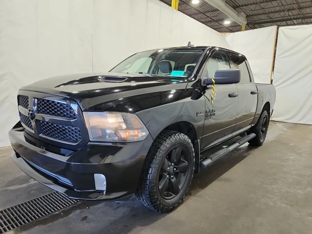 Used 2021 RAM 1500 EXPRESS CREW | 4X4 | 5.7 HEMI V8 | NIGHT PKG