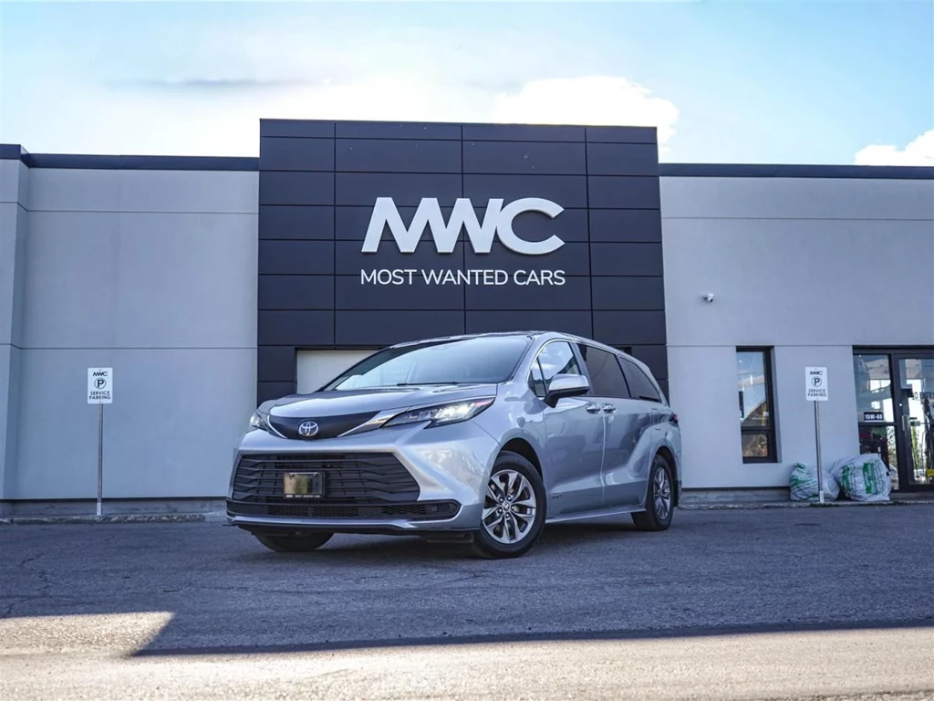 Used 2021 Toyota SIENNA LE | Hybrid | AWD | NO ACCIDENTS | 11 TOYOTA SERVICE RECORDS